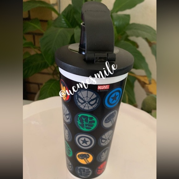 Tupperware Marvel Hero’s Lunch Set - Picture 5 of 7